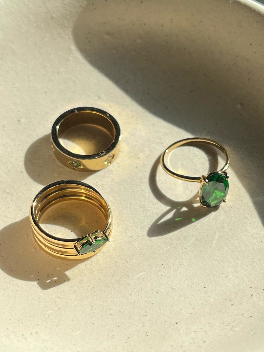 indigo lune gold plated/emerald ring bundle - Picture 3 of 12